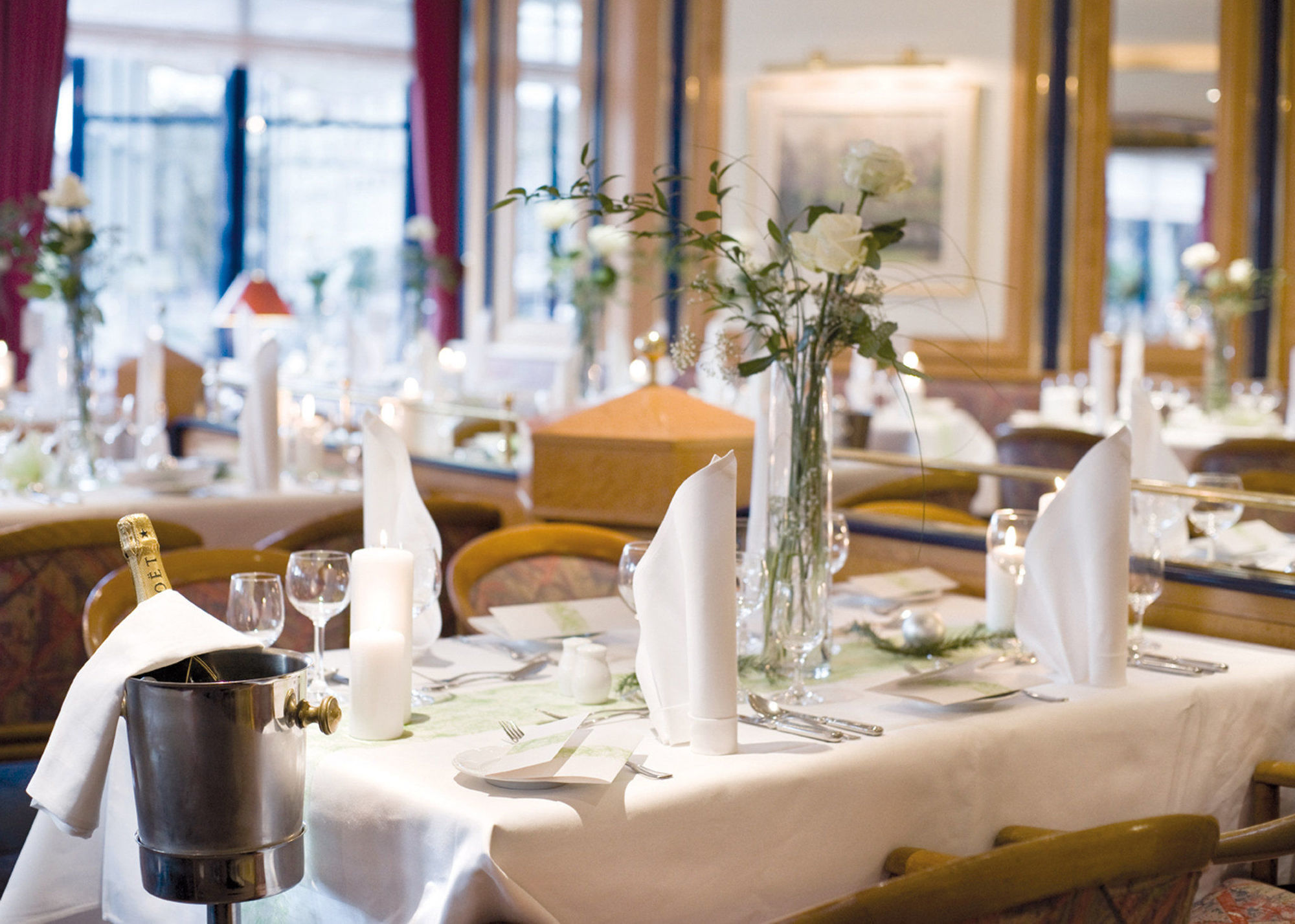 Parkhotel Pforzheim Nhà hàng bức ảnh